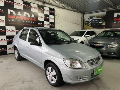 CHEVROLET - PRISMA - 2010/2011 - Prata - R$ 29.900,00