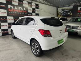 CHEVROLET - ONIX - 2015/2015 - Branca - R$ 53.900,00
