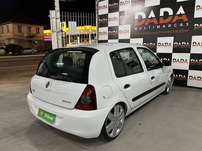 RENAULT - CLIO - 2011/2011 - Branca - R$ 24.900,00