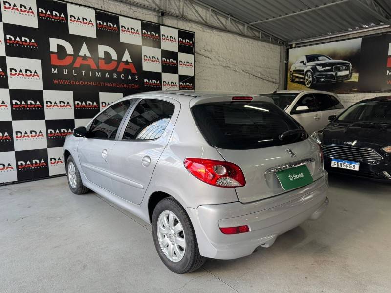 PEUGEOT - 207 - 2010/2011 - Prata - R$ 24.900,00