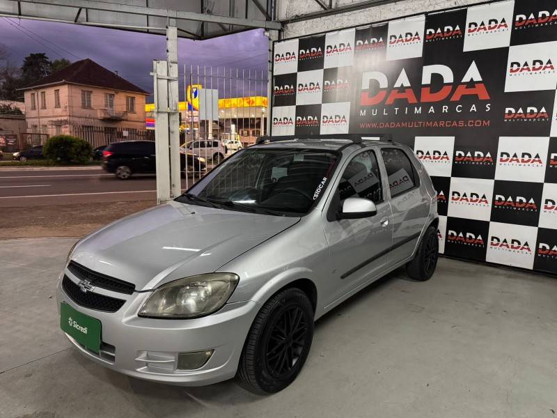 CHEVROLET - CELTA - 2012/2013 - Prata - R$ 34.900,00