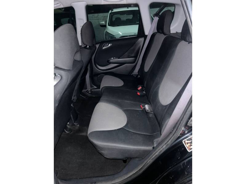 HONDA - FIT - 2006/2007 - Preta - R$ 36.900,00