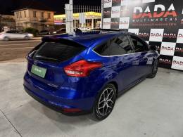 FORD - FOCUS - 2015/2016 - Azul - R$ 72.900,00