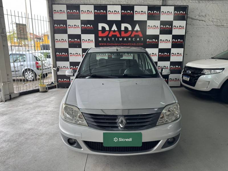 RENAULT - LOGAN - 2011/2011 - Prata - R$ 23.900,00