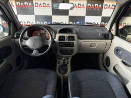 RENAULT - CLIO - 2004/2005 - Prata - R$ 21.900,00