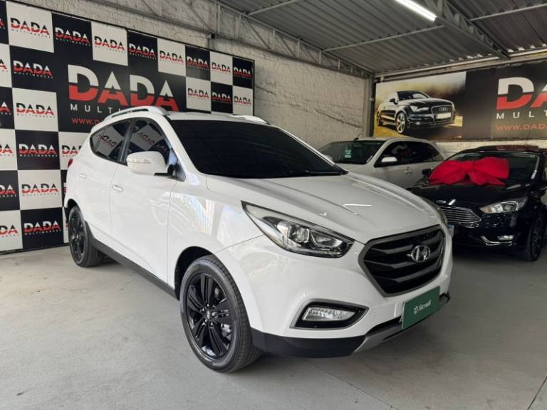HYUNDAI - IX35 - 2015/2016 - Branca - R$ 77.900,00