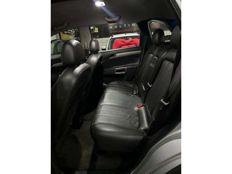 CHEVROLET - CAPTIVA - 2011/2011 - Prata - R$ 40.900,00