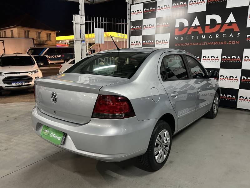 VOLKSWAGEN - VOYAGE - 2012/2013 - Prata - R$ 34.900,00