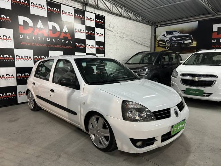 RENAULT - CLIO - 2011/2011 - Branca - R$ 26.900,00