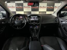 FORD - FOCUS - 2015/2016 - Prata - R$ 72.900,00