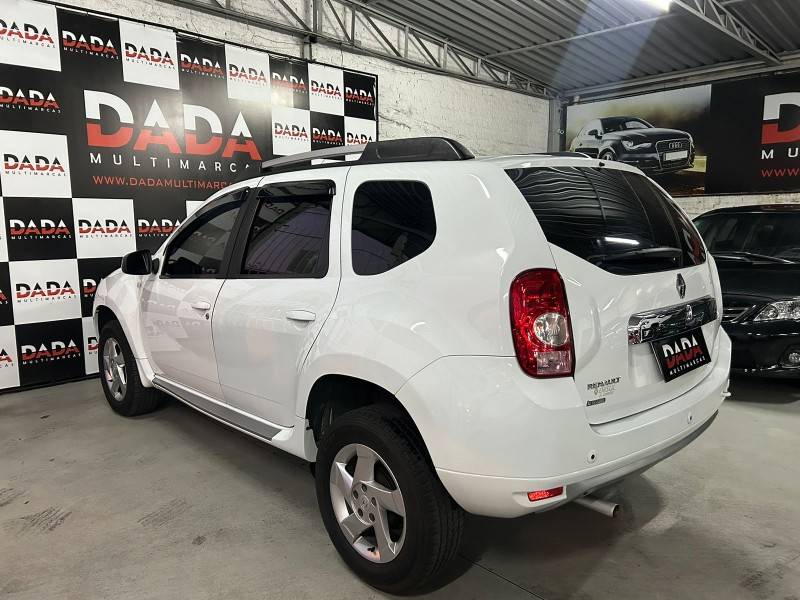 RENAULT - DUSTER - 2013/2014 - Branca - R$ 53.900,00