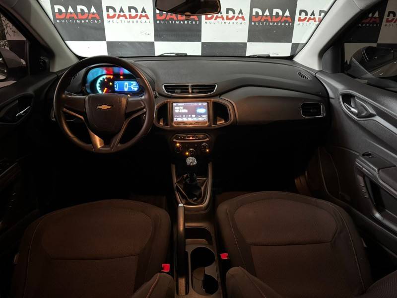 CHEVROLET - ONIX - 2015/2015 - Branca - R$ 53.900,00