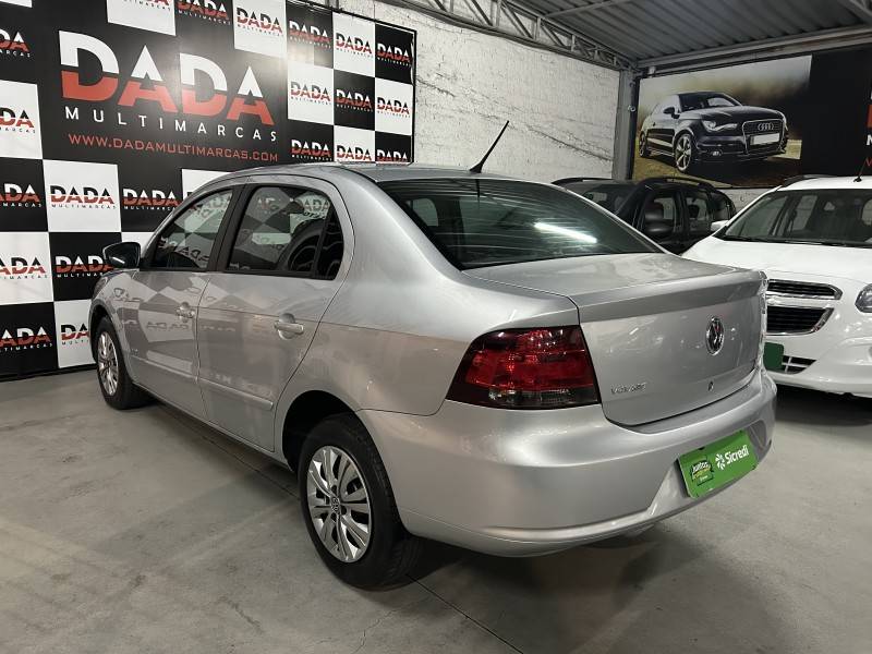 VOLKSWAGEN - VOYAGE - 2012/2013 - Prata - R$ 34.900,00