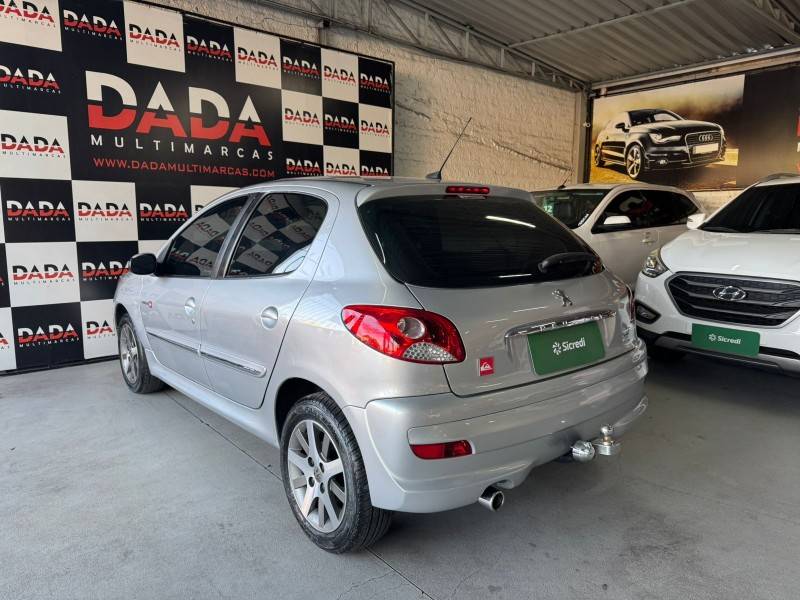 PEUGEOT - 207 - 2012/2013 - Prata - R$ 33.900,00
