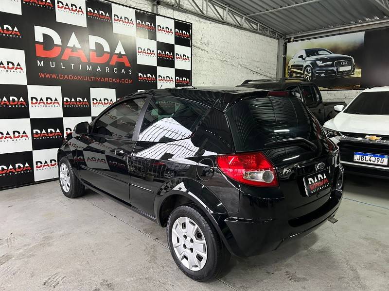 FORD - KA - 2008/2009 - Preta - R$ 24.900,00