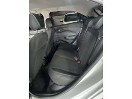 CHEVROLET - ONIX - 2019/2019 - Branca - R$ 63.800,00