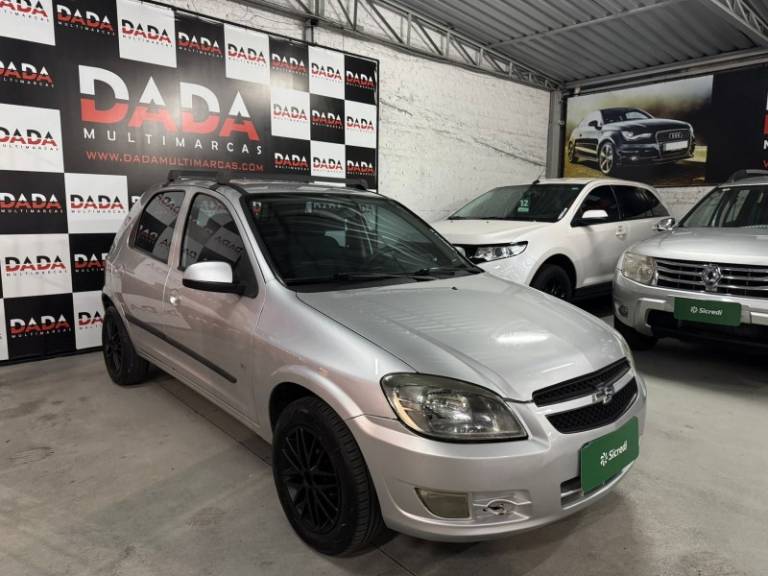 CHEVROLET - CELTA - 2012/2013 - Prata - R$ 34.900,00