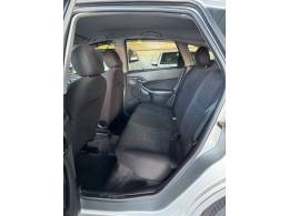 FORD - FOCUS - 2007/2008 - Prata - R$ 26.900,00