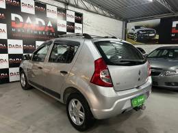 RENAULT - SANDERO - 2010/2011 - Prata - R$ 32.900,00