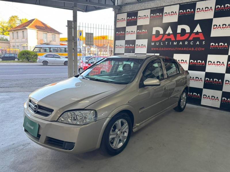 CHEVROLET - ASTRA - 2007/2008 - Bege - R$ 31.900,00