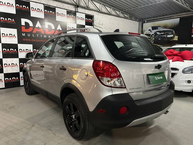 CHEVROLET - CAPTIVA - 2011/2011 - Prata - R$ 40.900,00