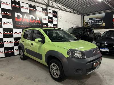 FIAT - UNO - 2010/2011 - Verde - R$ 33.900,00