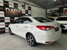 TOYOTA - YARIS - 2019/2019 - Branca - R$ 85.900,00