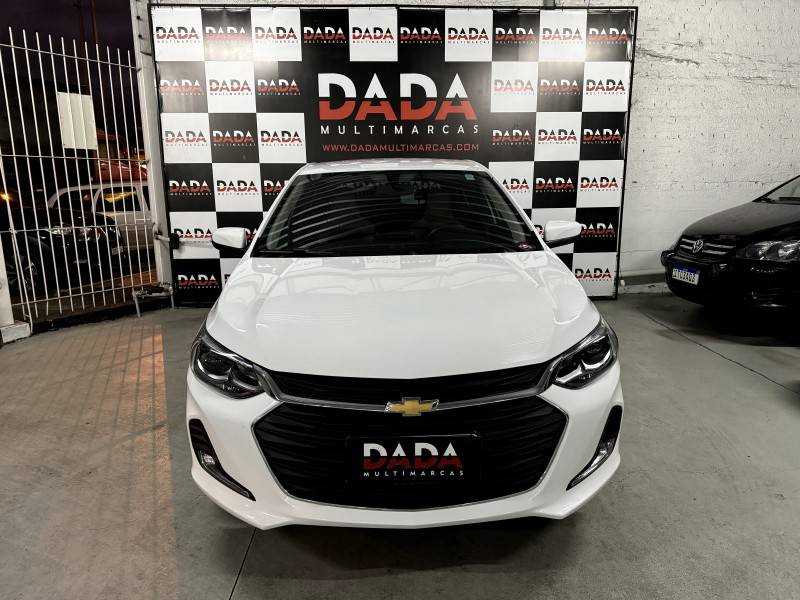 CHEVROLET - ONIX - 2020/2021 - Branca - R$ 84.900,00