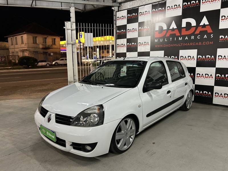RENAULT - CLIO - 2011/2011 - Branca - R$ 24.900,00
