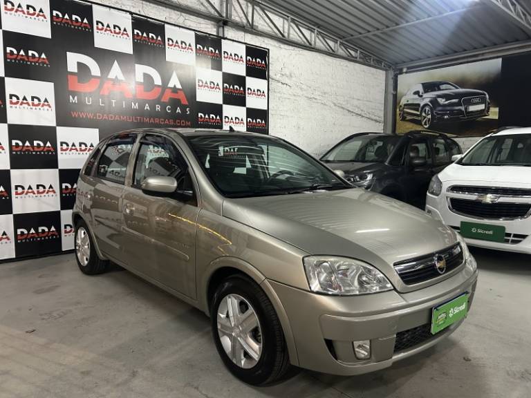 CHEVROLET - CORSA - 2009/2010 - Bege - R$ 31.900,00
