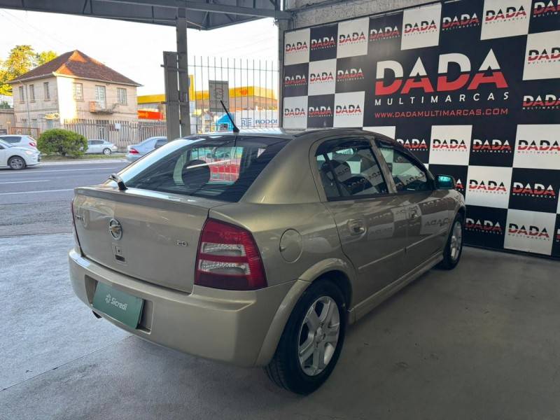 CHEVROLET - ASTRA - 2007/2008 - Bege - R$ 31.900,00