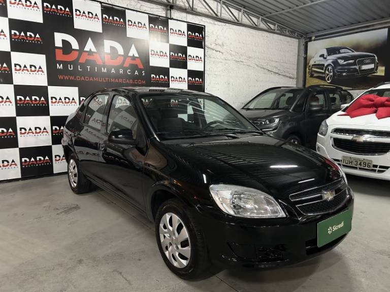 CHEVROLET - PRISMA - 2011/2012 - Preta - R$ 36.900,00